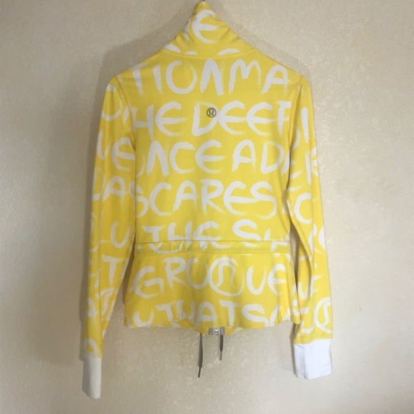Lululemon Victory Manifest Jacket - Rare -Yellow - Picture 3 of 6